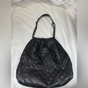Chanel CC Elastic Shoulder Bag Quilted Glazed Caviar